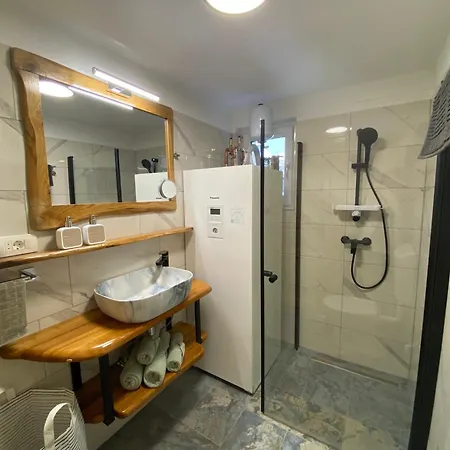 Princess Mojca House * ブレッド