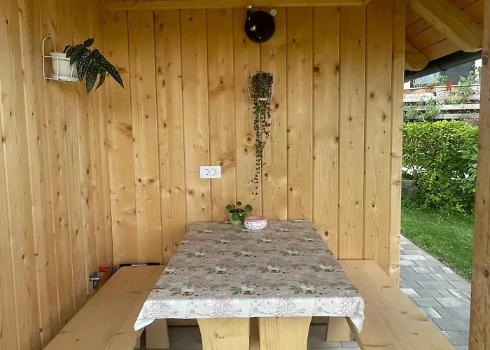 Princess Mojca House בלד